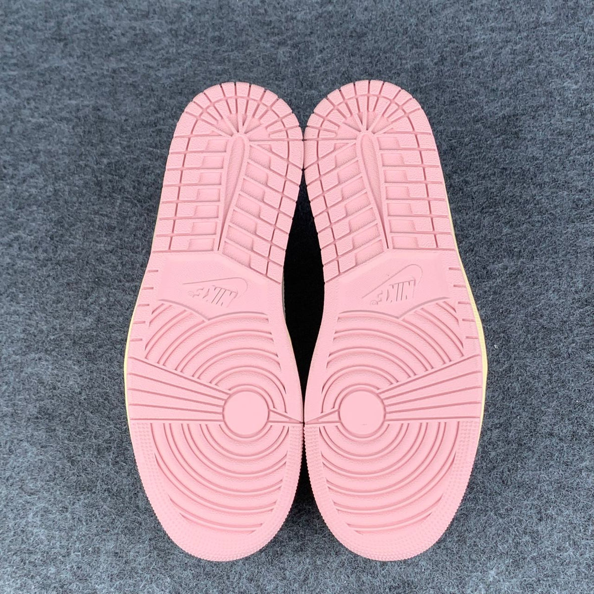(Custom) Travis Scott x Air Jordan 1 Low OG SP 'Sail Shy Pink'